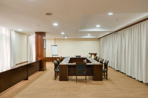 Kibo Palace Hotel image 19